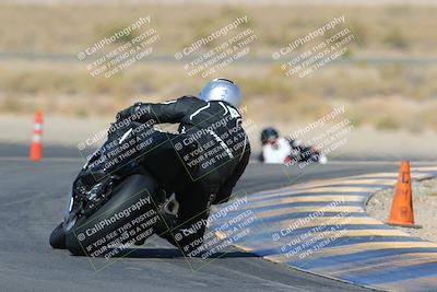 media/Apr-10-2022-SoCal Trackdays (Sun) [[f104b12566]]/Turn 11 Backside (945am)/